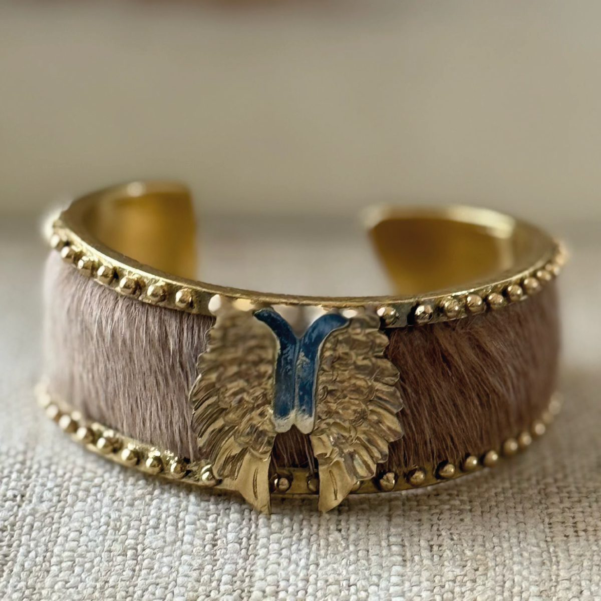 Brazalete Ala pelo café